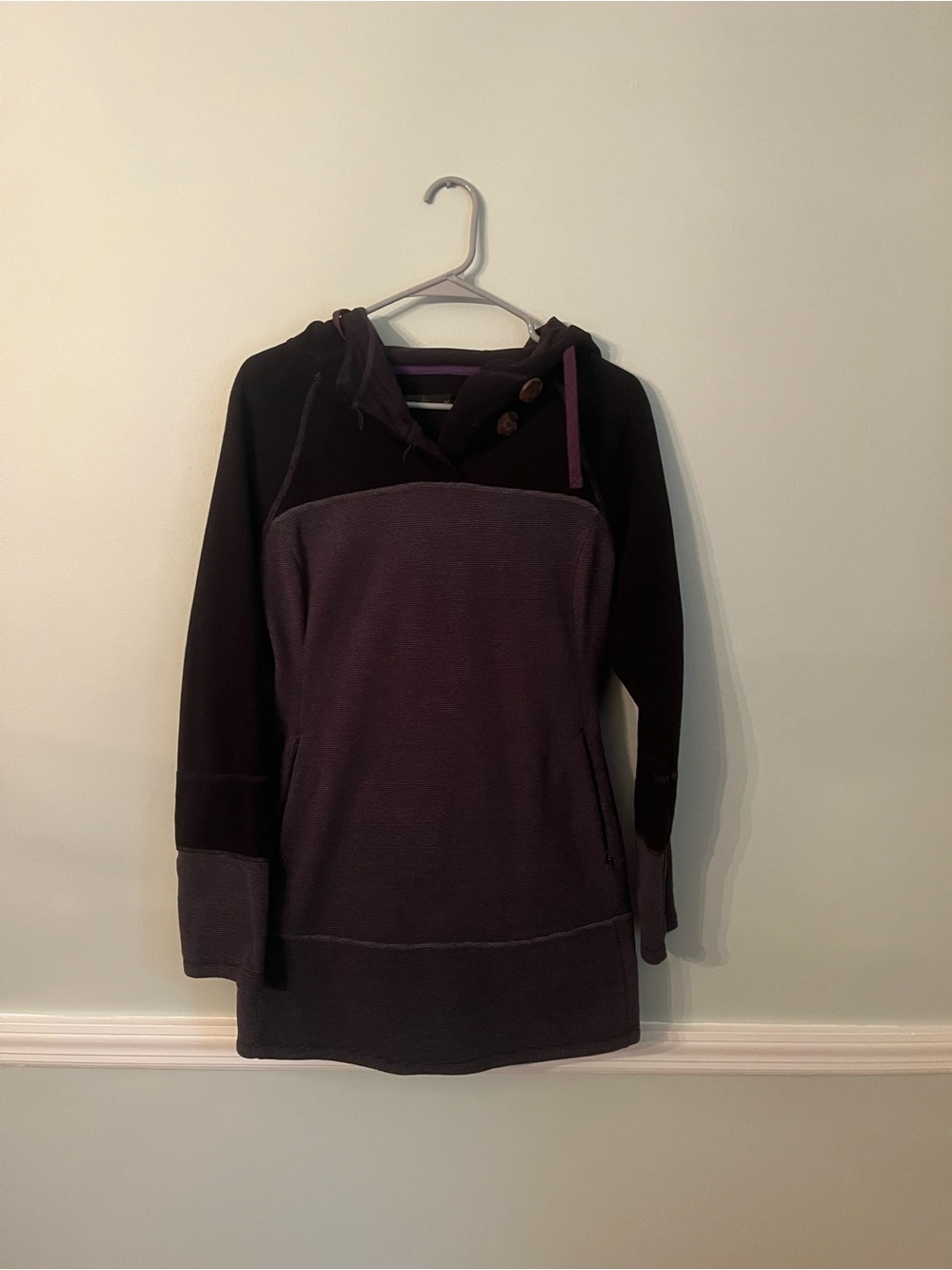 Prana Two-Tone Plum and Black Hooded Pullover